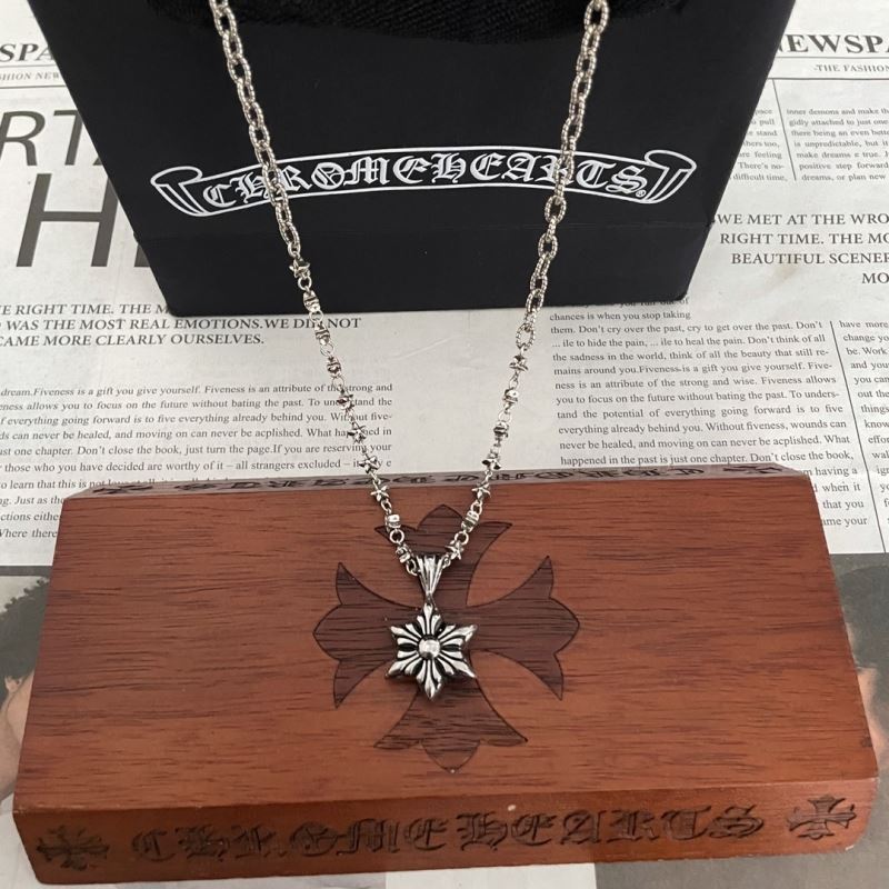 Ch**me He**ts necklaces